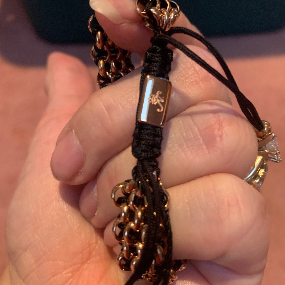 NWT NOGU BLACK AND ROSEGOLD ADJUSTABLE BRACELET